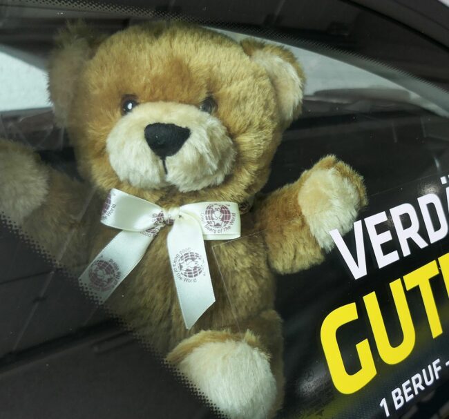 Mit einem solchen Trösteteddy konnten die Tränen des 5-Jährigen gestoppt werden. Er durfte das Plüschtier behalten.