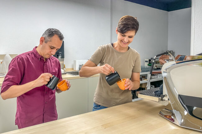 Didier und Henni vom Lucky Cat Coffee - Foto: Ulrich van Stipriaan