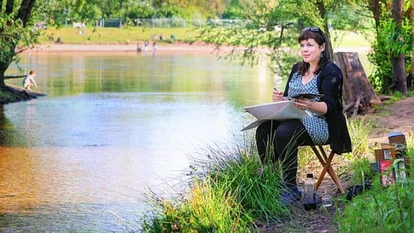 Anne Ibelings an einem ihrer Lieblingsplätze, der Prießnitzmündung – Foto: Amac Garbe