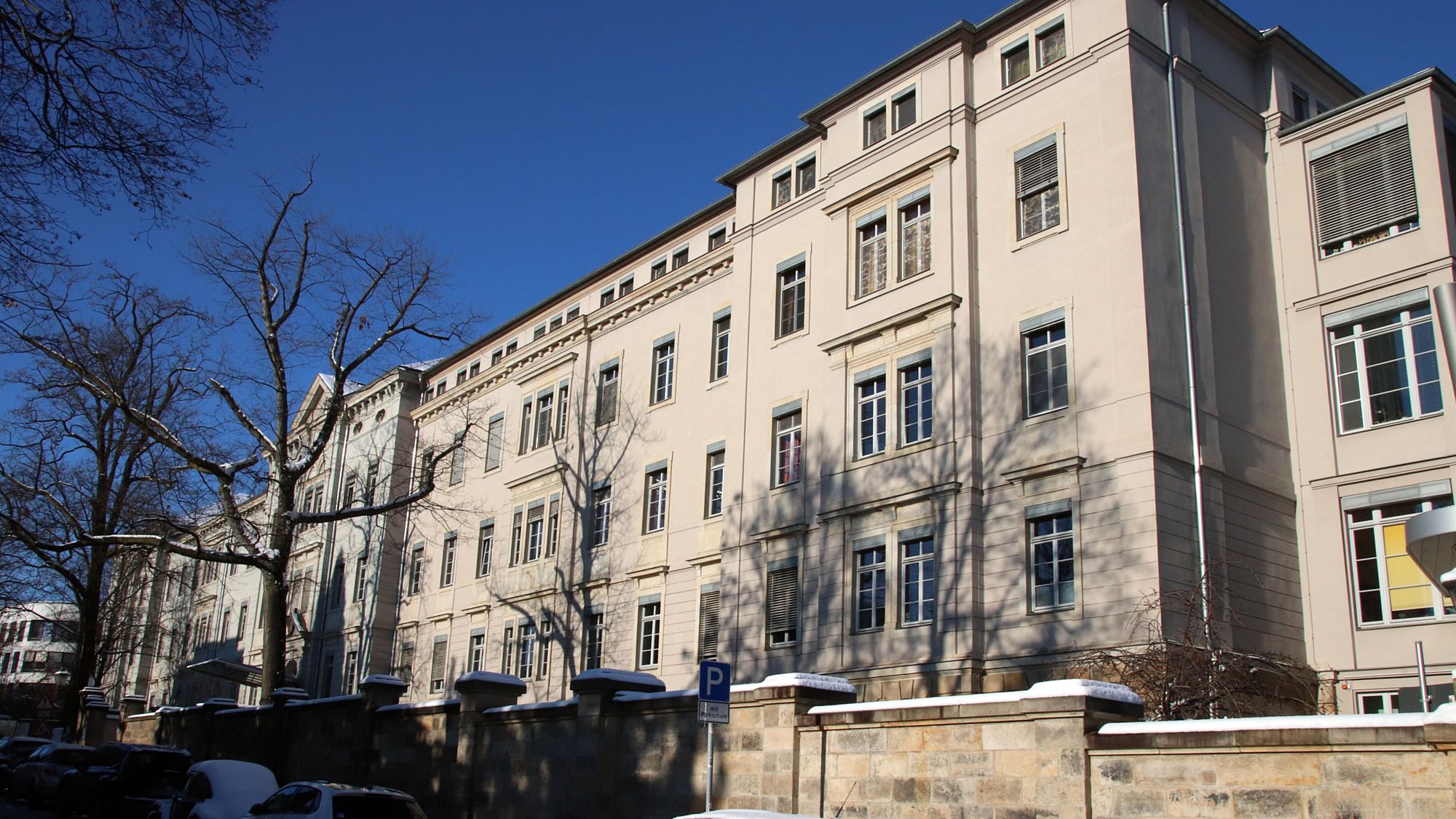 Seit 1893 an der Holzhofgasse: Das Diakonissenkrankenhaus. Foto: Anton Launer