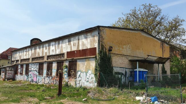 Im Westen nichts Neues?   Wie geht es am Alaunplatz weiter?