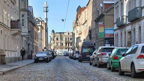 Katharinenstraße von der Alaunstraße aus gesehen.