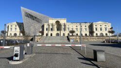 Das Militärhistorische Museum am Olbrichtplatz. Foto: Karla Gutschick