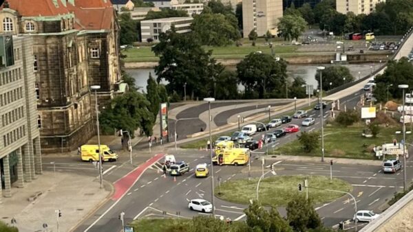 Unfall am Carolaplatz. Foto: R. Liebscher