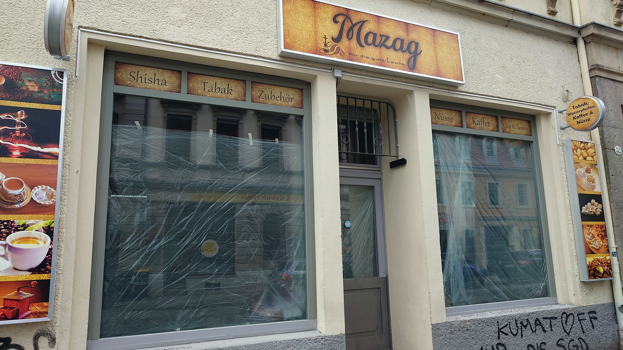 Das kleine Lädchen für Nüsse, Kaffee und Shishas auf der Louisenstraße ist seit Kurzem geschlossen.