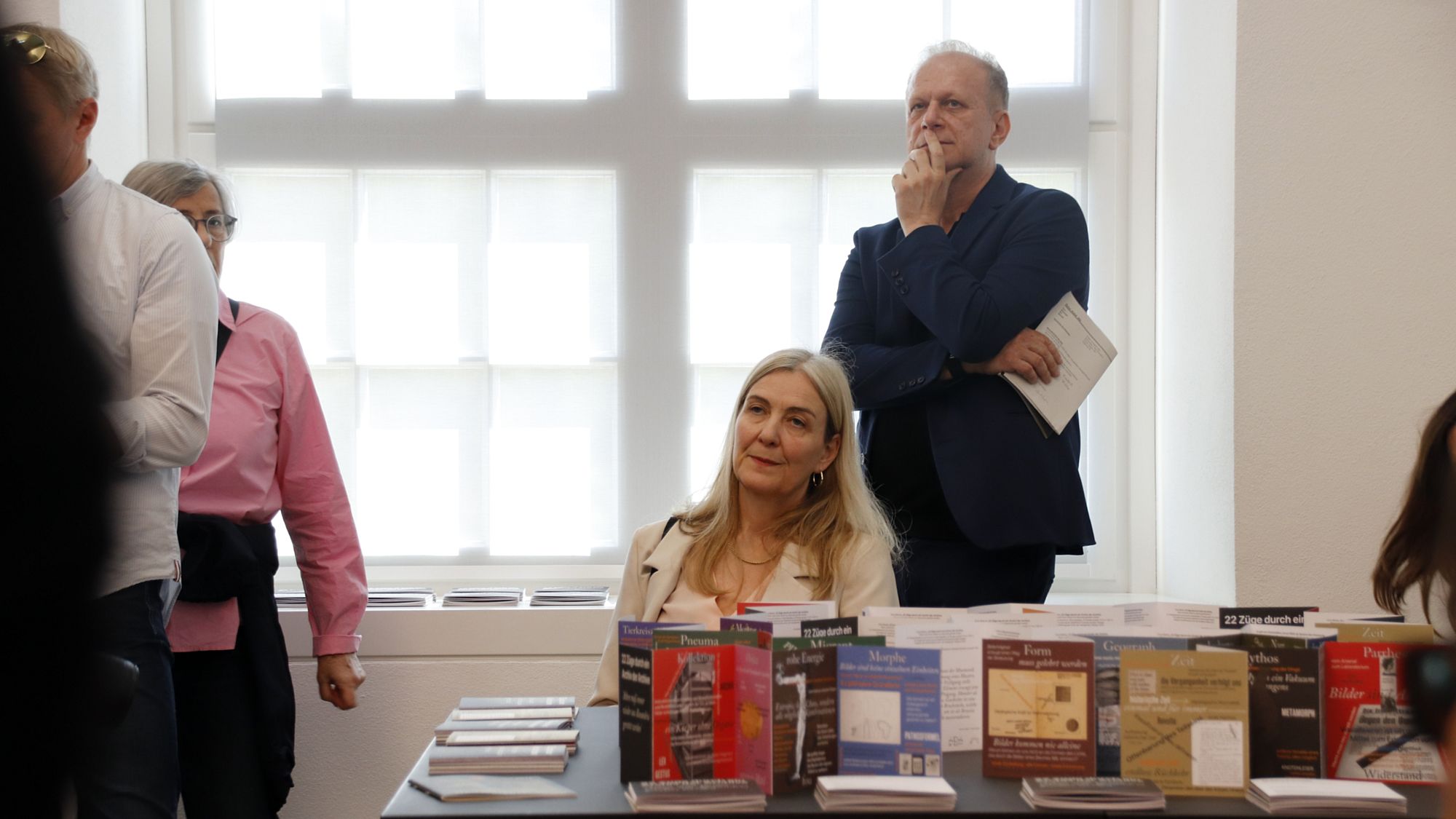 Marion Ackermann, Generaldirektorin der Staatlichen Kunstsammlungen Dresden und Rudolf Fischer, Leiter des Archivs der Avantgarden - Foto: Anton Launer