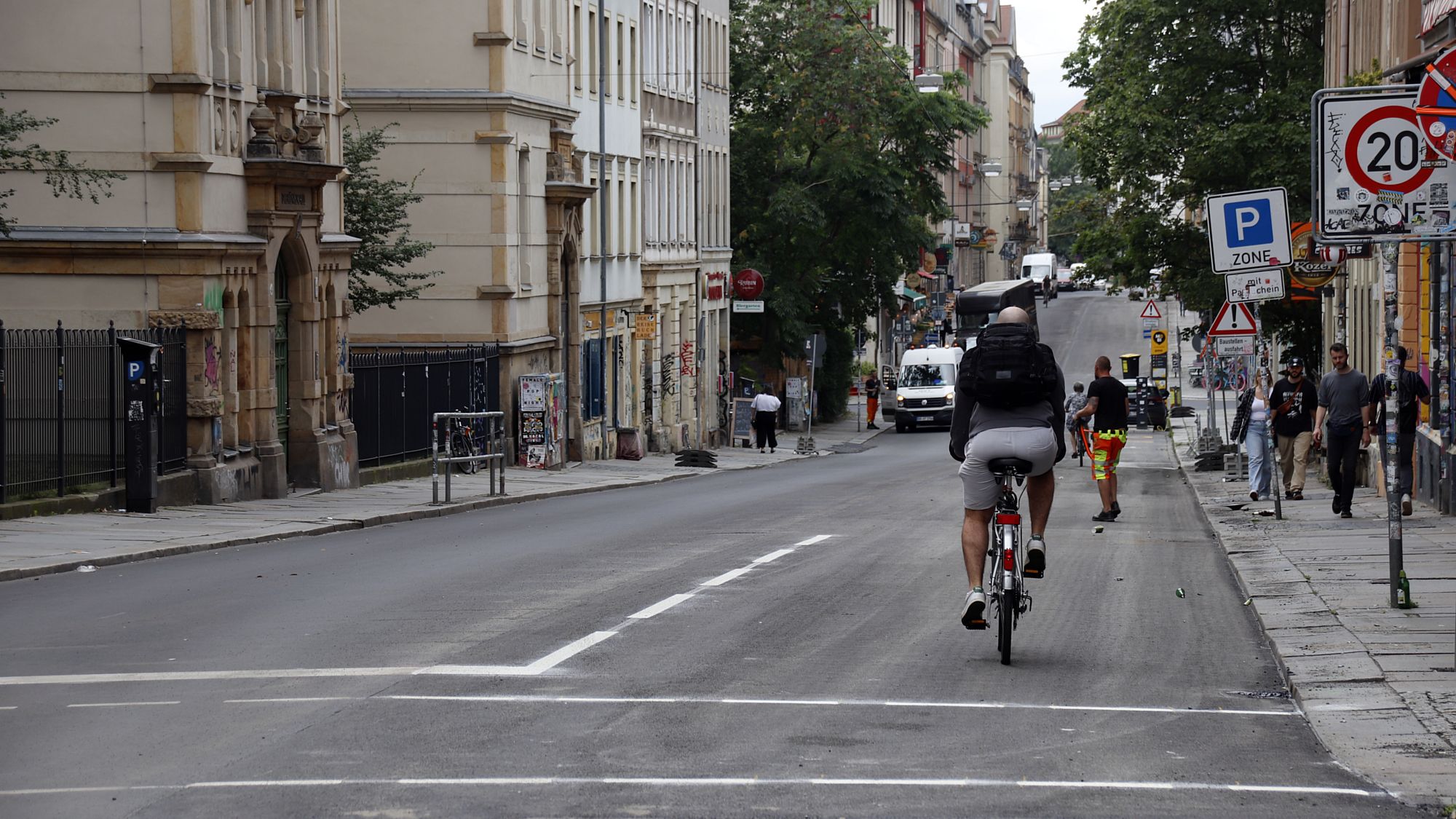 War ruckzuck abgeschlossen - die Sanierung der Louisenstraße zwischen Alaun- und Rothenburger Straße Foto: Anton Launer