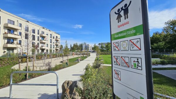 Seit dem 9. Oktober offiziell eröffnet, der Spielplatz in den "Marienhöfen" - Foto: Anton Launer