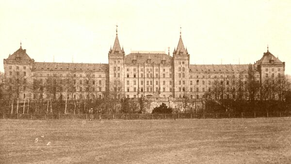 Alaunplatz um 1920 - zeitgenössische Postkarte