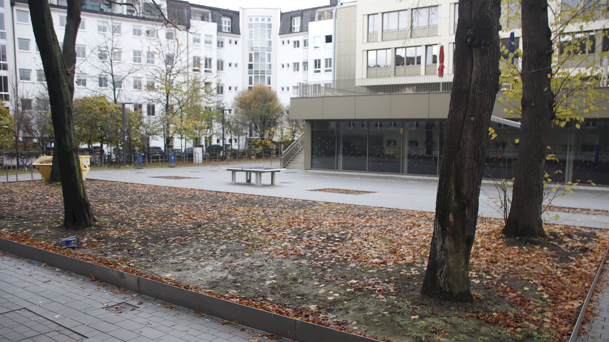 Schulhof zwischen Tieck- und Melanchthonstraße - Foto: Anton Launer