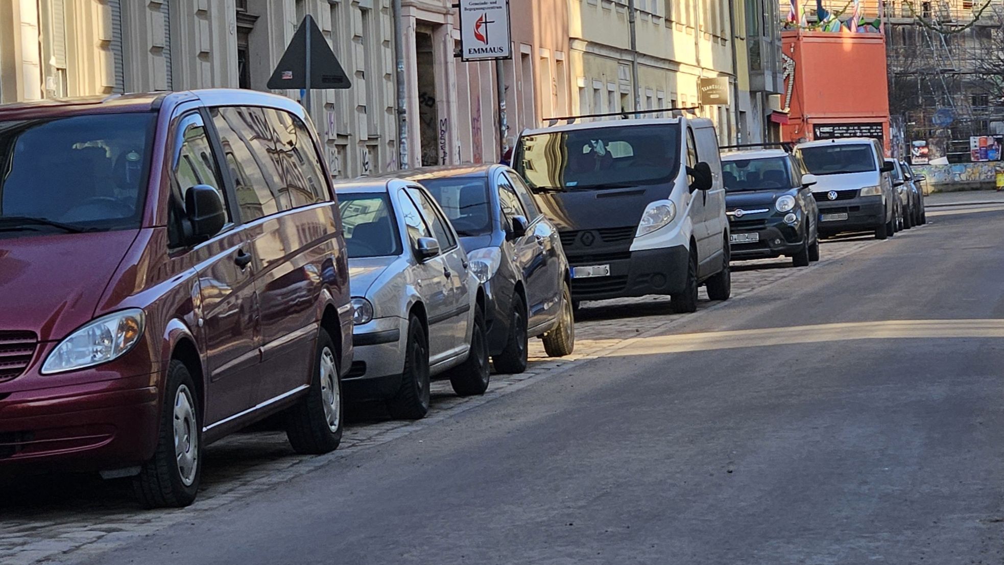 Asphalt für die Katharinenstraße - Foto: Anton Launer