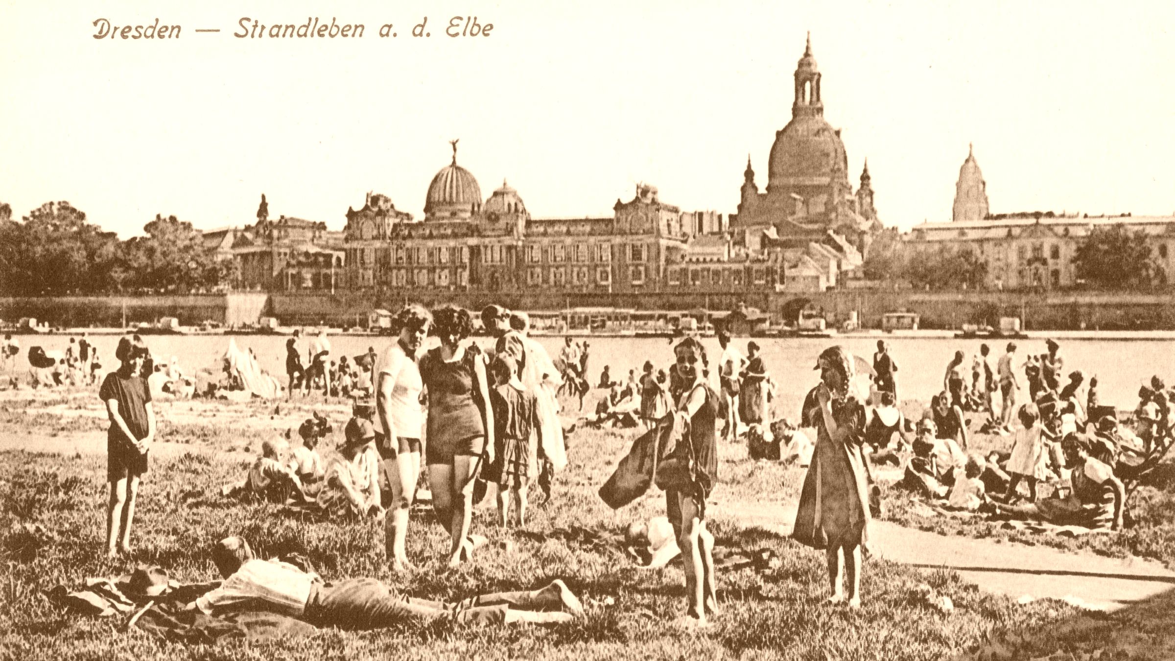 Strandleben an der Elbe - zeitgenössische Postkarte