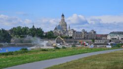 Bye, bye Carolabrücke Dresden an der Elbe - Foto: Anton Launer