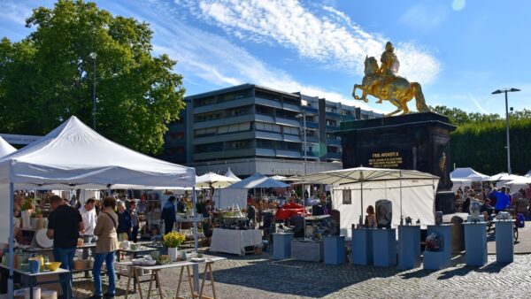 Keramikmarkt am Goldenen Reiter - Foto: Beate Pfefferkorn