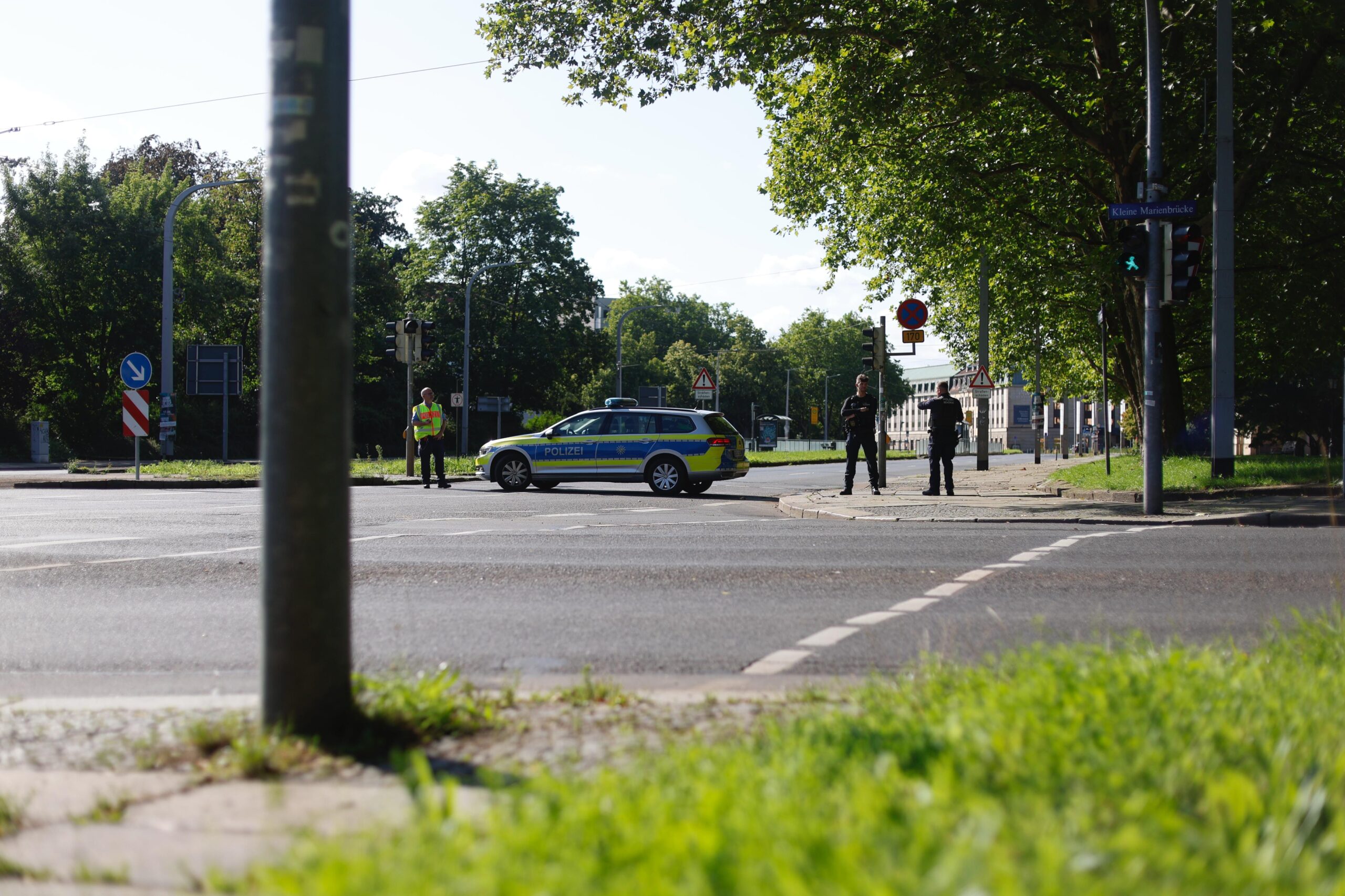 Absperrung an der Großen Meißner Straße. Foto: Florian Varga 