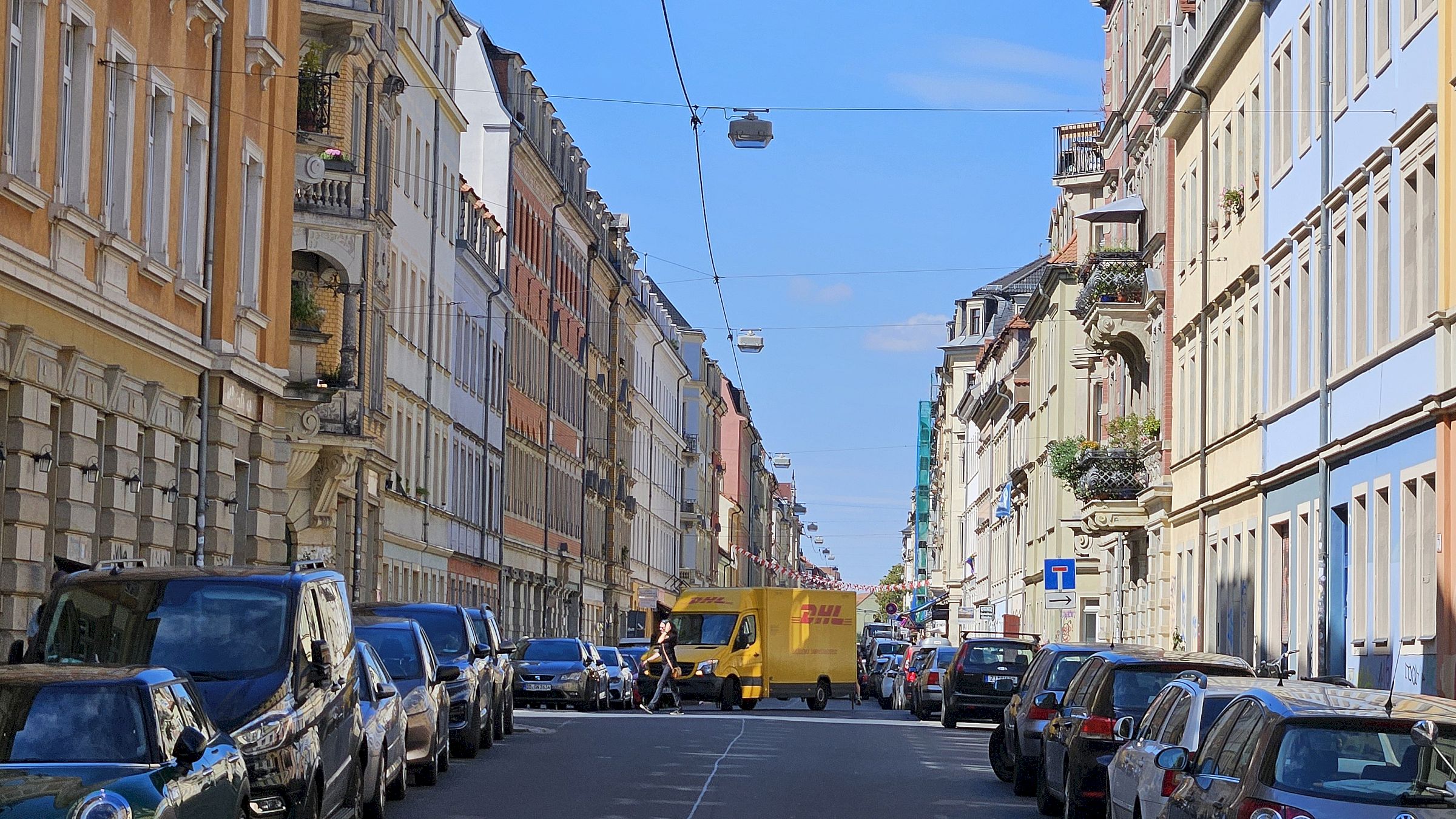 Ob eine autofreie Louisenstraße eine Option in den Planungen ist, kann man in der Gesprächsrunde erfahren. Foto: Anton Launer
