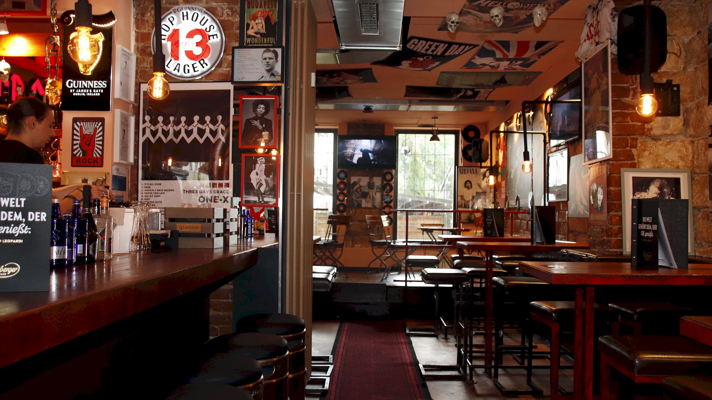 Nichtraucher-Kneipe - Foto: Anton Launer