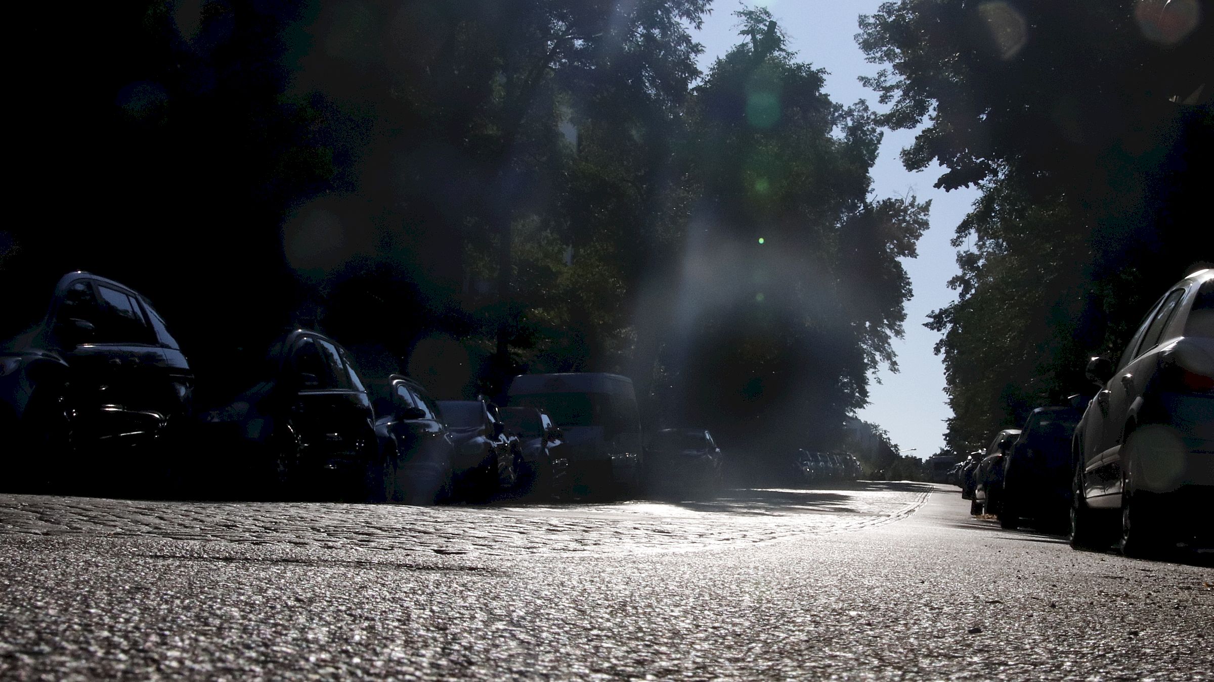 Für 80.000 Euro wird auf der Tannenstraße das Pflaster durch Asphalt ersetzt. Foto: Anton Launer