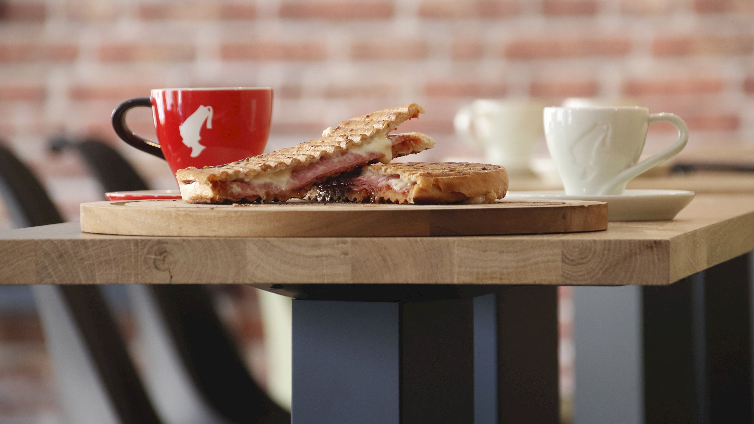 Toast und Crêpes und Pancakes gibt es im Kinderschreck - Foto: Anton Launer
