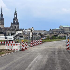 Der Elberadweg ist wieder frei. Foto: Anton Launer