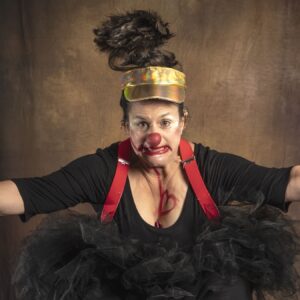 Clownerie im *sowieso*: Ausstellungseröffnung Yaëlle Dorison und "Verspielte Freiheit" - Ausstellung im Sowieso - Foto: Ellen Isabell Richter