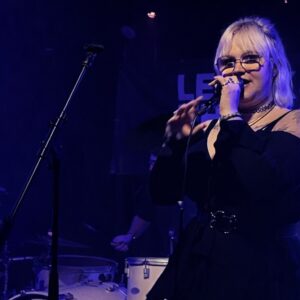 Sängerin LENAX von LENAX & The Heartbroken – Foto: Mercedes Braun