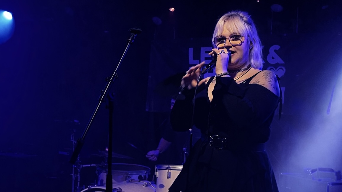 Sängerin LENAX von LENAX & The Heartbroken – Foto: Mercedes Braun