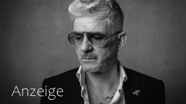 Heinz Strunk kommt in die Schauburg am 23. März - Foto: Dennis Dirksen