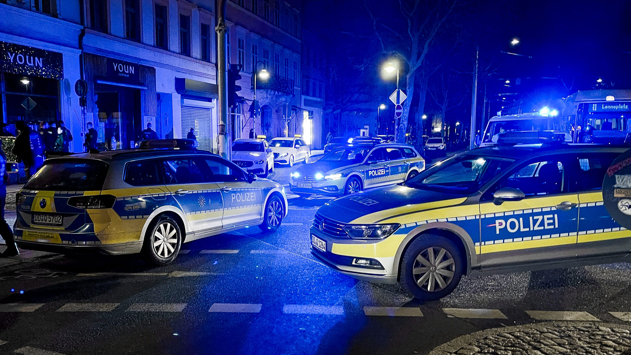 Mit Bereitschaftspolizeieinsätzen setzt die Polizei an den Wochenenden vermehrt auf Präsenz und Kontrollen. - Foto: Florian Varga