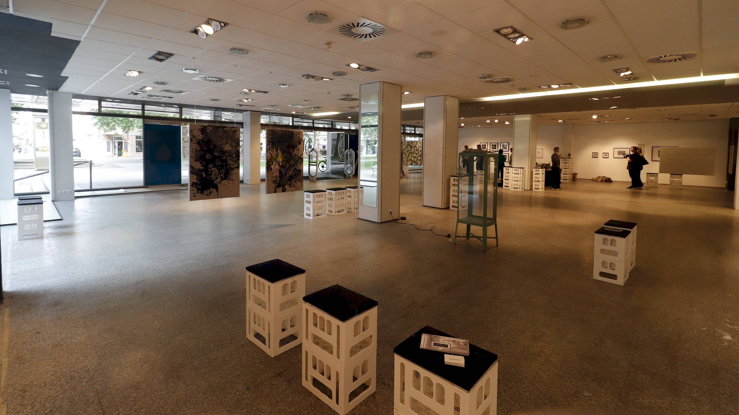 Viel Platz für Kunst im ehemaligen SpielTraum an der Hauptstraße - Foto: Anton Launer