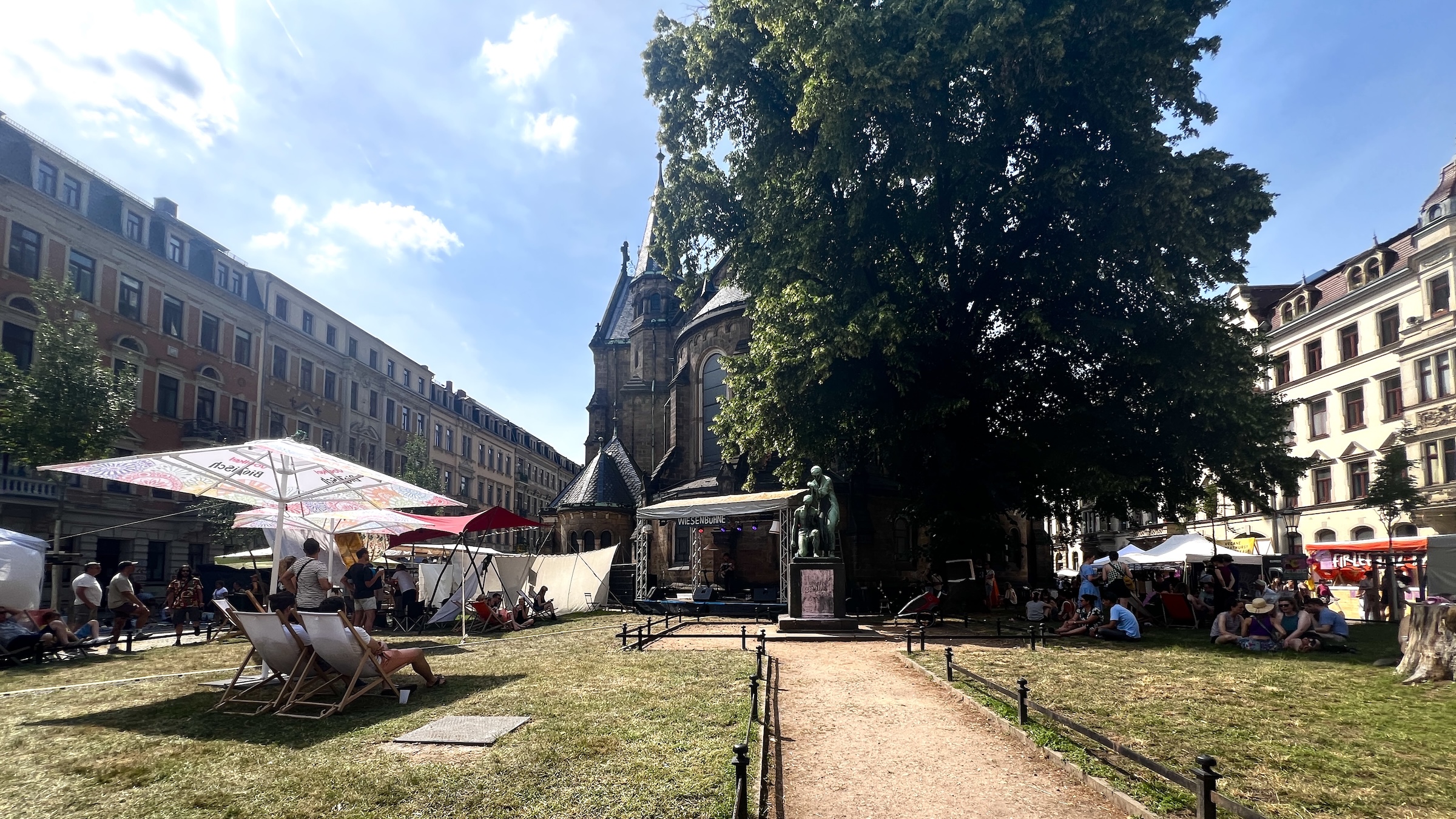 Sommerliche Temperaturen beim Bunten Sommer Neustadt – Foto: Mercedes Braun