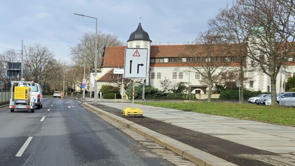 An der Köpckestraße wird am Montag aus dem Provisorium eine dauerhafte Lösung. Foto: Archiv Anton Launer