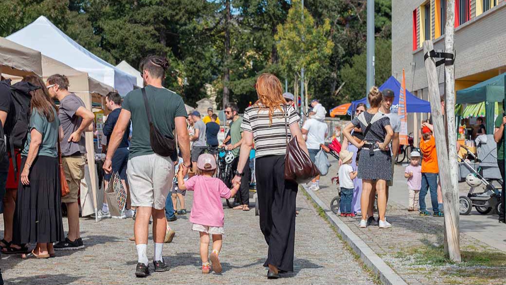 Regionalfest an der
Marta-Fraenkel-Straße am Sonnabend. Foto: Archiv, Victor Smolinski