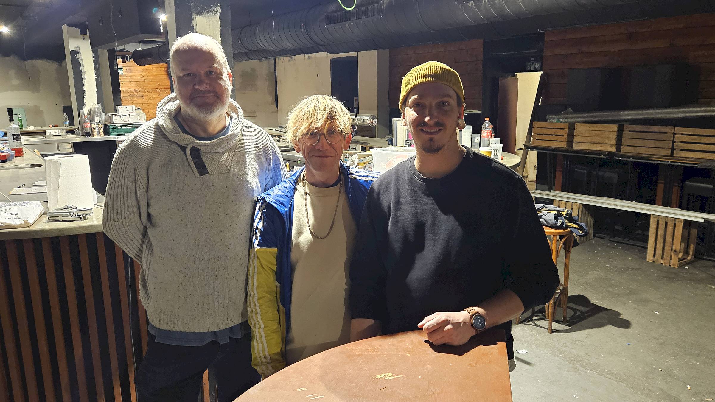 Mark Greiser, René Heinrichs und Eric Zech führen den neuen Club Esche Tanzlokal. Foto: Anton Launer