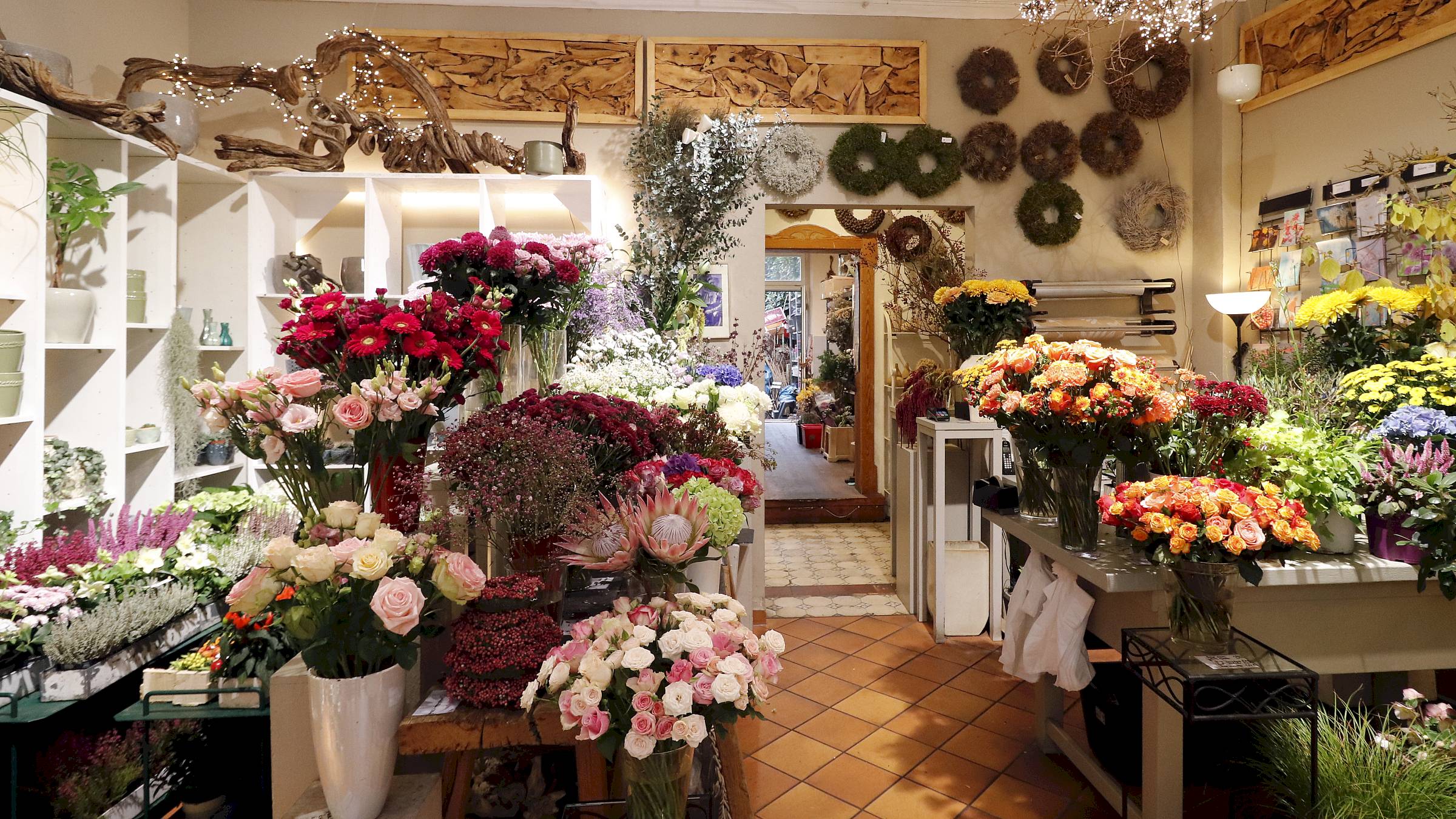 Einer der schönsten Blumenläden der Stadt. Foto: Anton Launer